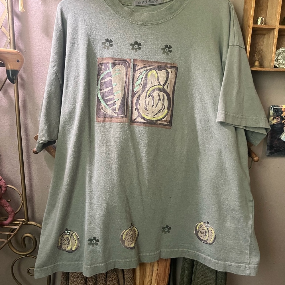 3 piece vintage Blue Fish